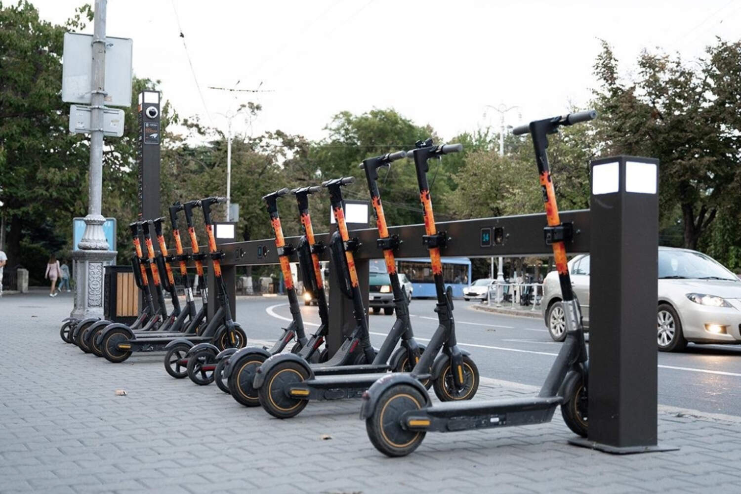 Франшиза E-motion – сервис проката электросамокатов и велосипедов