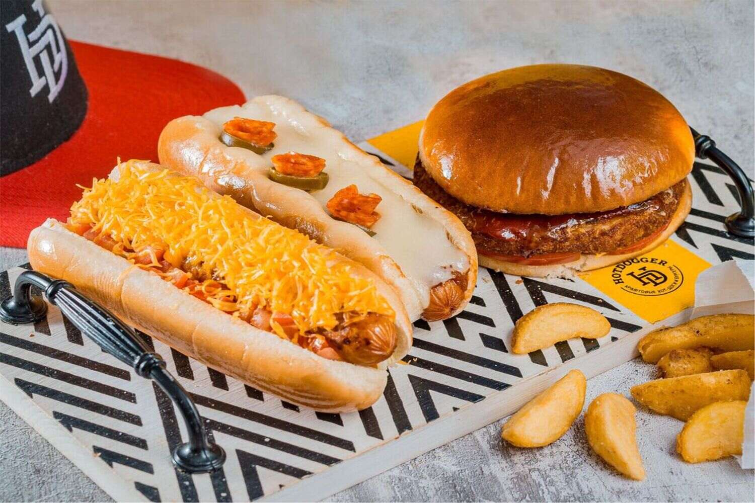 Франшиза Hotdogger – сеть крафтовых хот-догов и бургеров