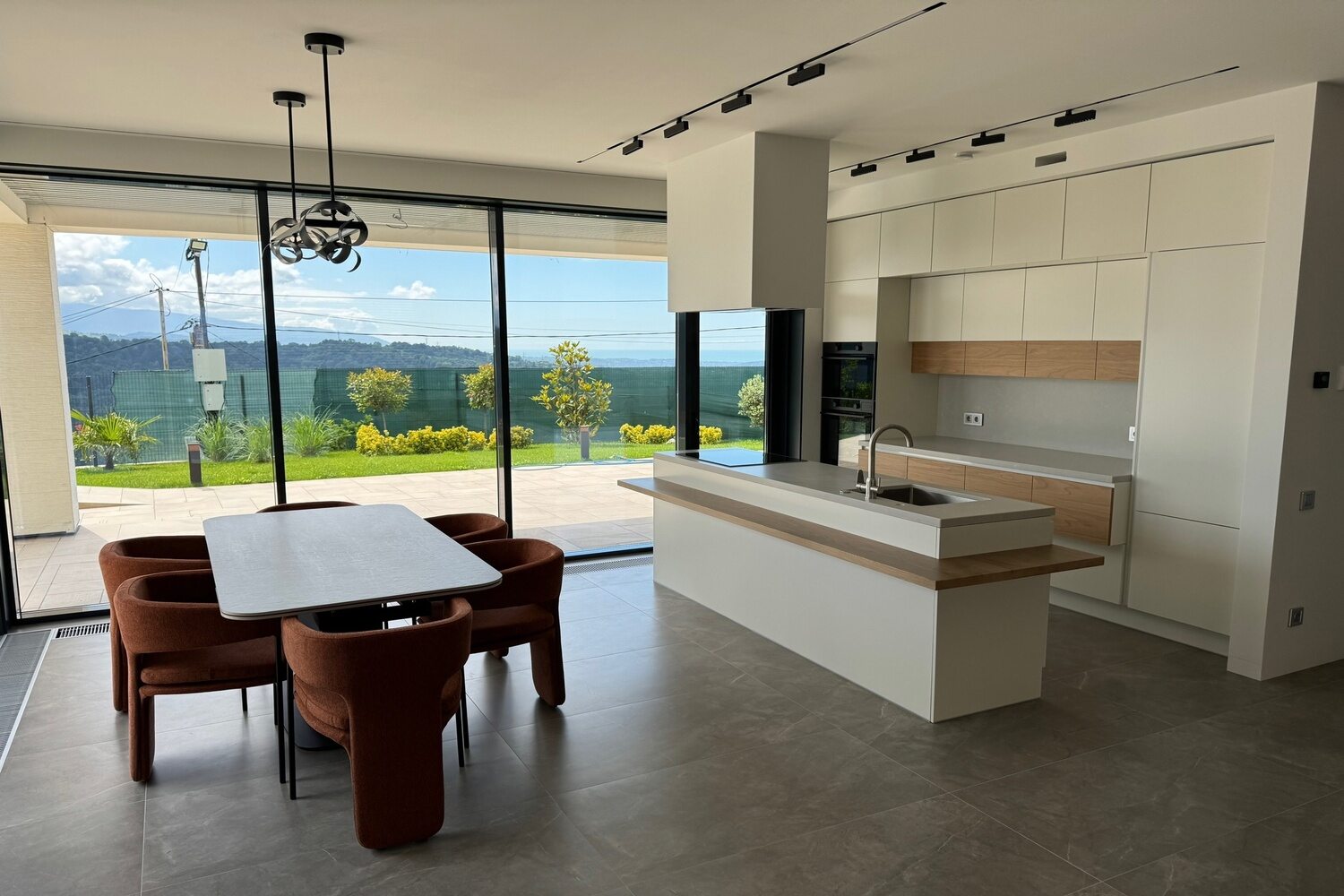 Франшиза Kitchen COOL – студия по продаже кухонь